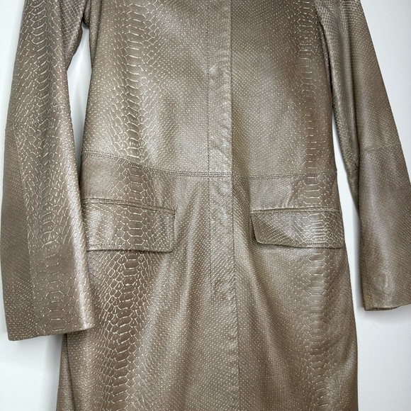 BCBGMAXAZRIA 100% Genuine Leather Tan Snakeskin Longlined Layering Fall Jacket - Picture 3 of 11